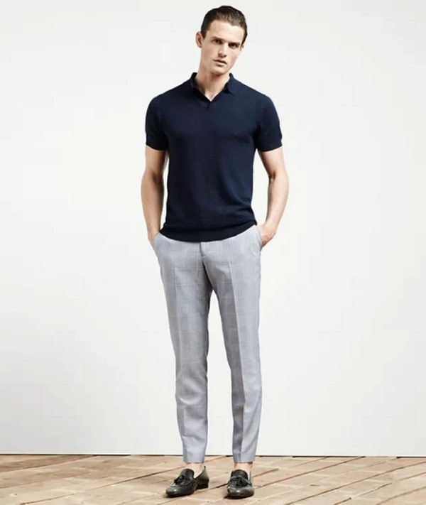 Set đồ khác là áo thun cá sấu nam, quần tây, giày oxford là một set đồ khác mà người đọc có thể tham khảo