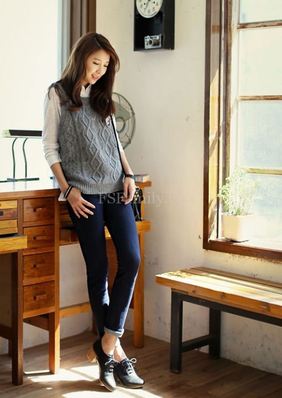 Tươi mới cùng áo thun len nữ đẹp và quần jeans