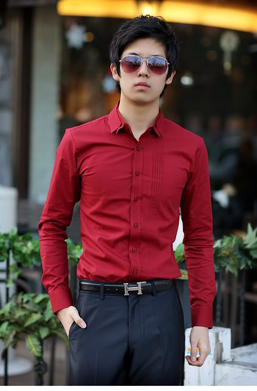 Mẫu sơ mi nam này không chỉ giúp bạn làm mới phong cách cho bản thân mà còn giúp bạn khoe được vẻ đẹp hình thể của bản thân