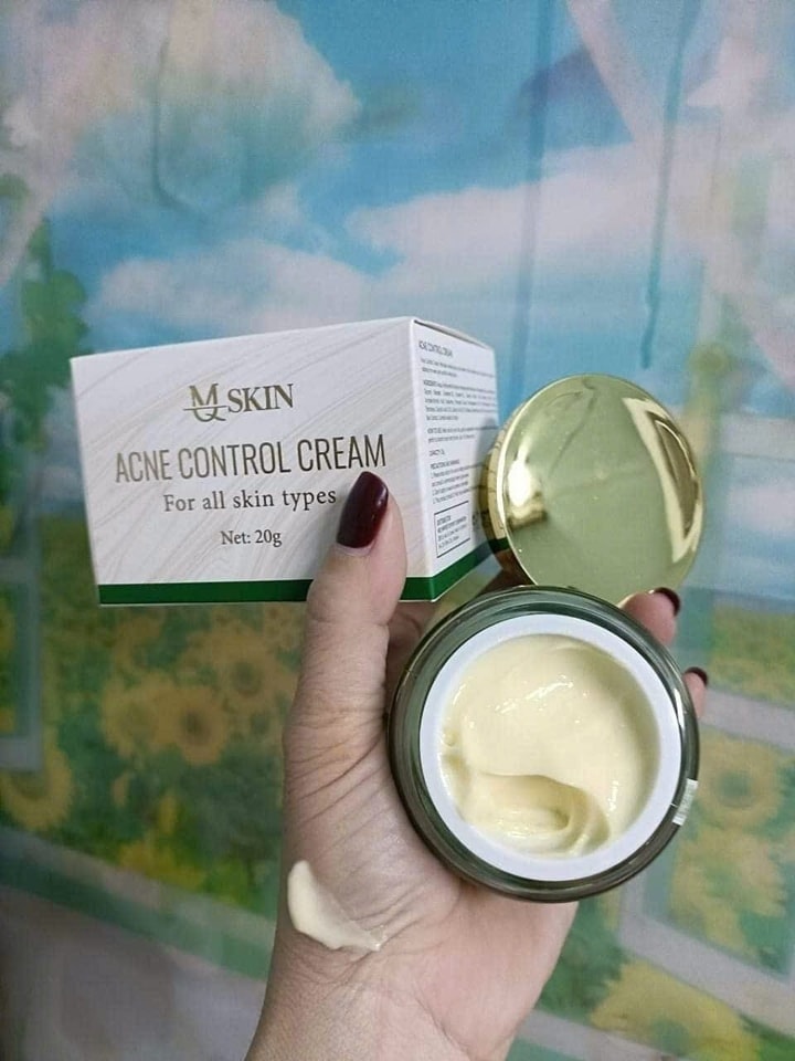 Combo Cao Mụn Sâm Vàng MQ Skin