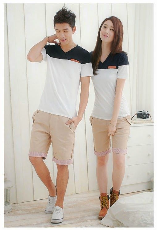 Những chiếc áo thun cặp đôi đẹp mĩ cùng quần short kaki cũng đều rất tuyệt vời cho cả nam và nữ