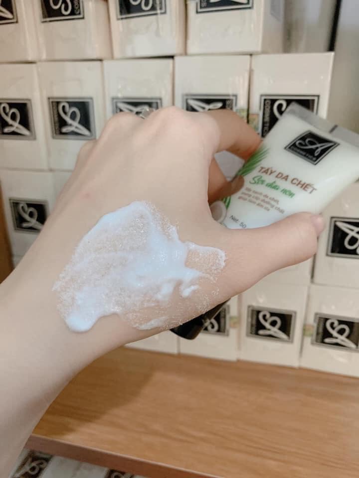 Hỏng có gái xinh nào mà cưỡng lại được cái mùi thơm siêu ngọt béo ngậy của SỢI DỪA NON A cosmetics