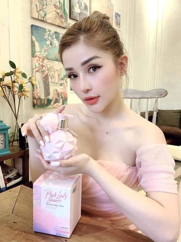 Hót hòn họt với em sữa tắm xông trắng PINKLADY này rồi mấy chế ơi