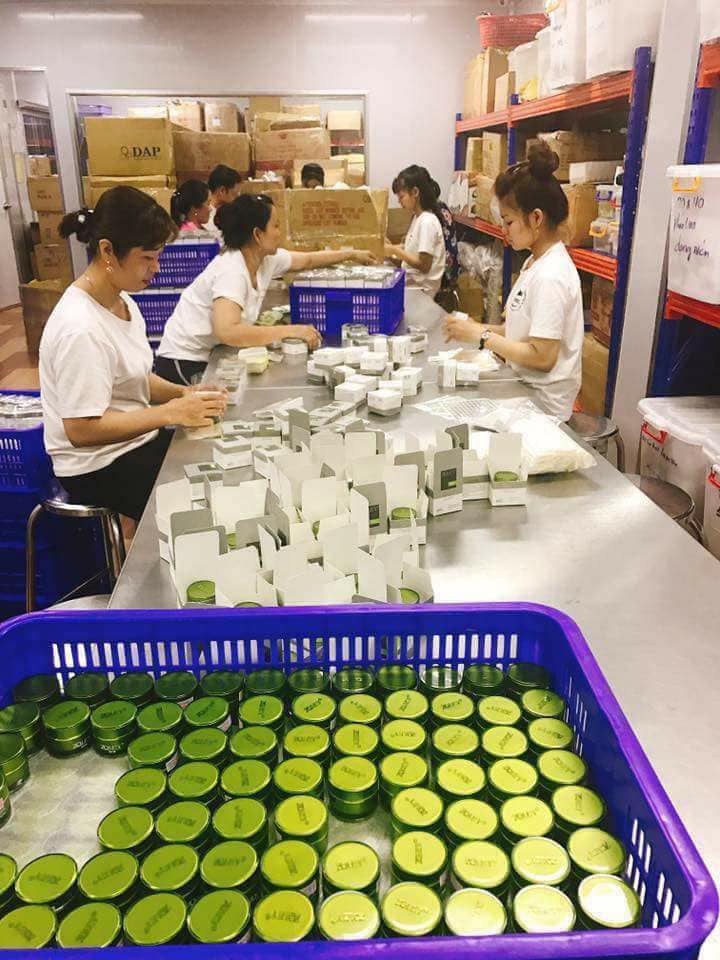 Kem face Zoley Màu Xanh đặc trị rất hiệu quả