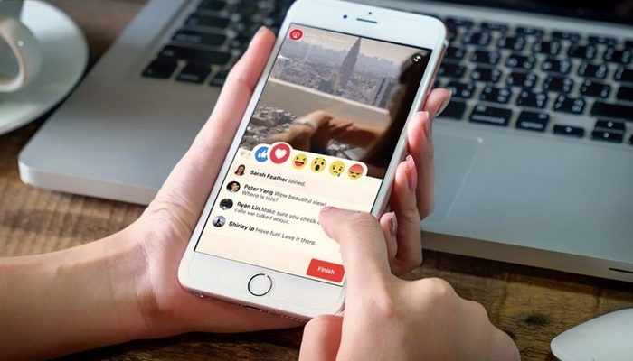 Livestream bán quần áo