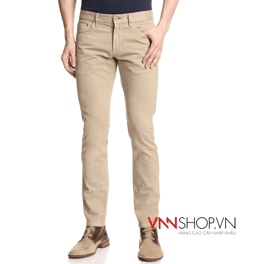 Kaki skinny thật sự sẽ giúp bạn nổi bật nếu biết các phối đồ với phụ kiện