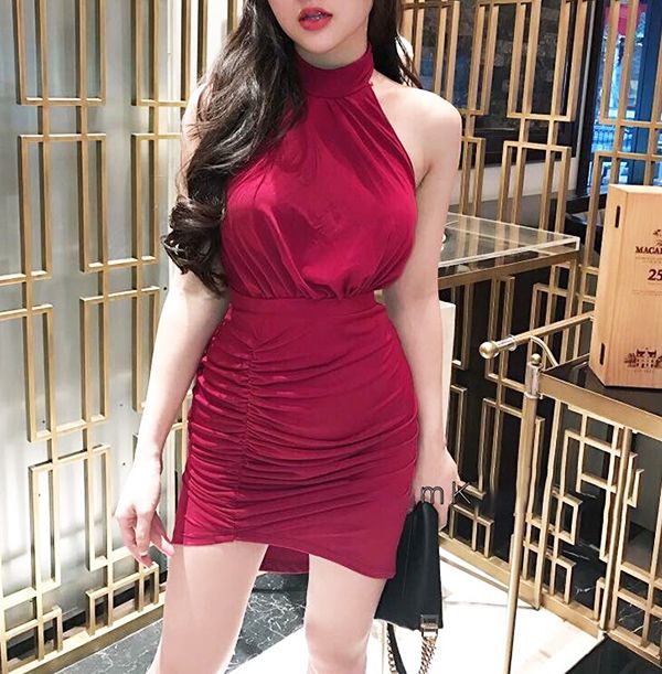 Sỉ quần áo hotgirl