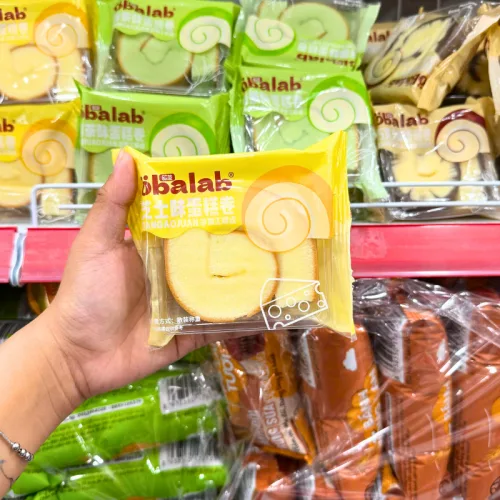 1 Cái Bánh Bông Lan Cuộn OBALAB Vị Socola/ Vị Trà Xanh/ Vị Phô Mai 60g