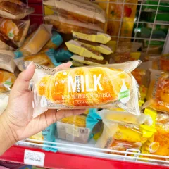 1 Cái Bánh Mì Sừng Bò WEICHUDAO Vị Sữa