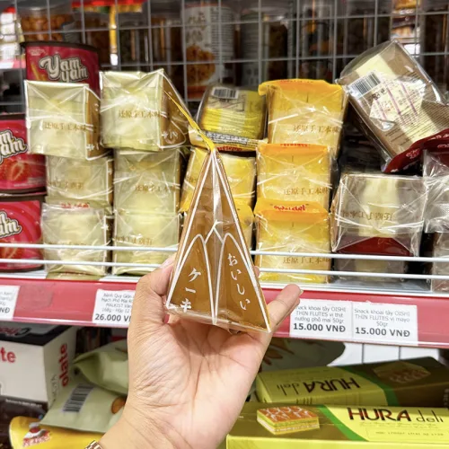1 Thùng Bánh Bông Lan Tam Giác Weisiel Vị Phô Mai 2kg - Thùng 20 Cái