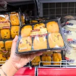 1 Thùng Bánh Bông Lan Vị Nho Laobeijing Foods Khay 6 Cái (183g x 24 Khay)