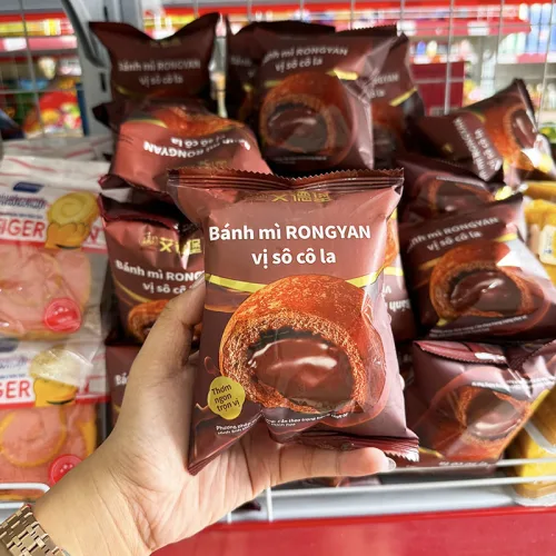 1 Thùng Bánh Mì RONGYAN Vị Socola - Thùng 35 Cái