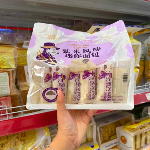 1 Thùng Bánh Mì Sữa Chua Mini Ông Già HESHAN Vị Gạo Tím (360g x 12 Bịch)