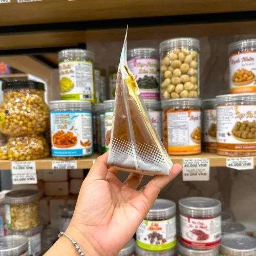 3 Cái Bánh Bông Lan Tam Giác CHUNSANJIAO Vị Phô Mai - Màu Vàng