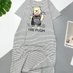 Đầm form suông tay ngắn cổ tròn in hình gấu The Pooh