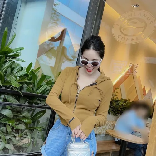 Áo khoác len nữ hot girl form ngắn QC