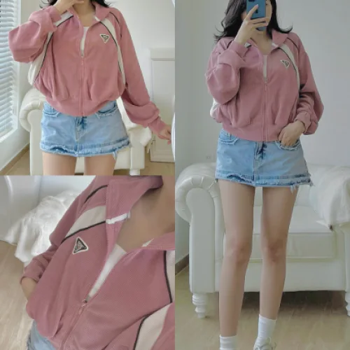 Áo khoác nữ dáng lửng phối logo thời trang
