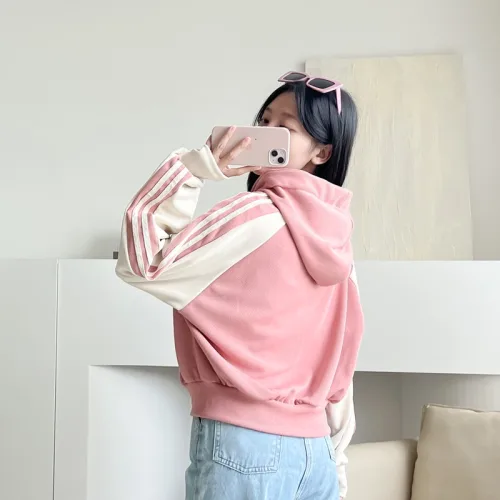 Áo khoác nữ lửng viền sọc phối dây màu cầu vòng bản to