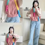Áo khoác nữ lửng viền sọc phối dây màu cầu vòng bản to