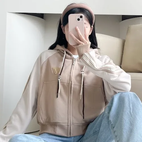 Áo khoác thun nữ dáng lửng có nón viền sọc màu