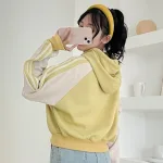 Áo khoác thun nữ dáng lửng có nón viền sọc màu