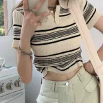 Áo len nữ sọc cổ bẻ siêu hot