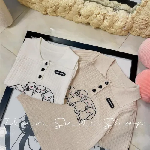 Áo Len sọc nữ cổ bẻ thêu hình chú chó QC