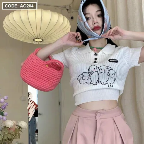 Áo Len sọc nữ cổ bẻ thêu hình chú chó QC