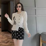 Áo len sọc tay dài thêu hình thỏ