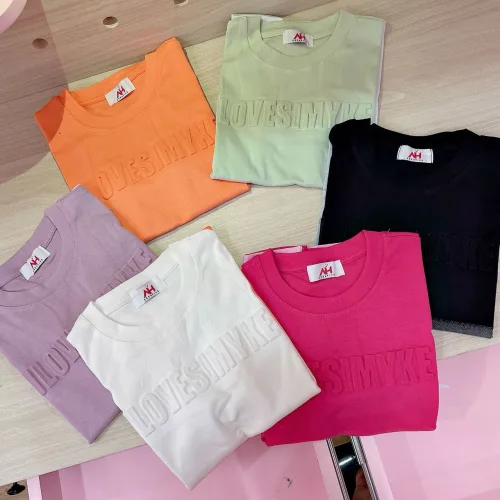 Áo thun nữ Baby Tee loang 2 màu chữ nổi ôm body từ 35kg - 55kg