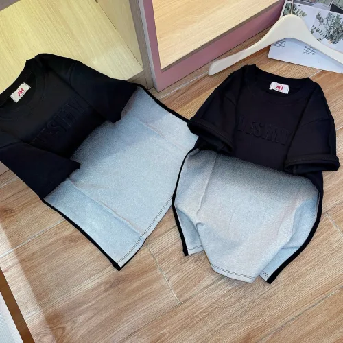 Áo thun nữ Baby Tee loang 2 màu chữ nổi ôm body từ 35kg - 55kg
