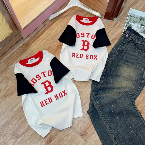 Áo thun nữ Baby Tee ôm body từ 35kg - 55kg in chữ B lớn