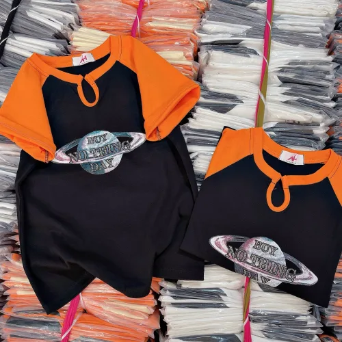 Áo thun nữ Baby Tee ôm body từ 35kg - 55kg In chữ BUY NO THING