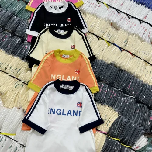 Áo thun nữ Baby Tee ôm body từ 35kg - 55kg In chữ ENGLAND