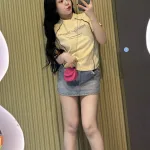 Áo thun nữ Baby Tee ôm body từ 35kg - 55kg in chữ hang your dream