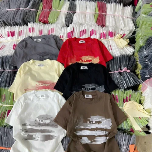 Áo thun nữ Baby Tee ôm body từ 35kg - 55kg in chữ HinMi