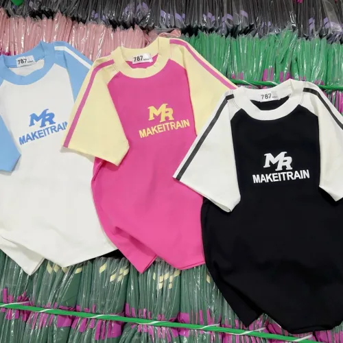 Áo thun nữ Baby Tee ôm body từ 35kg - 55kg in chữ MAKEITRAIN