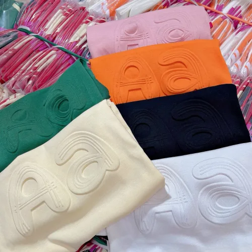 Áo thun nữ Baby Tee ôm body từ 35kg - 55kg In Chữ Nổi Aa