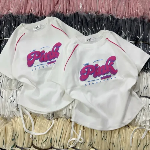 Áo thun nữ Baby Tee ôm body từ 35kg - 55kg in chữ Pink