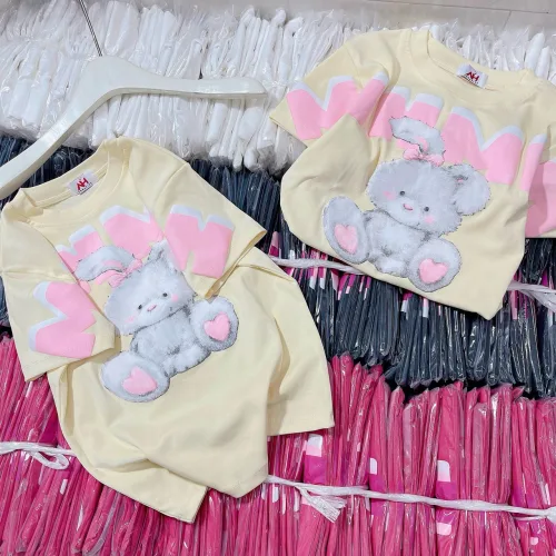 Áo thun nữ Baby Tee ôm body từ 35kg - 55kg in con thỏ