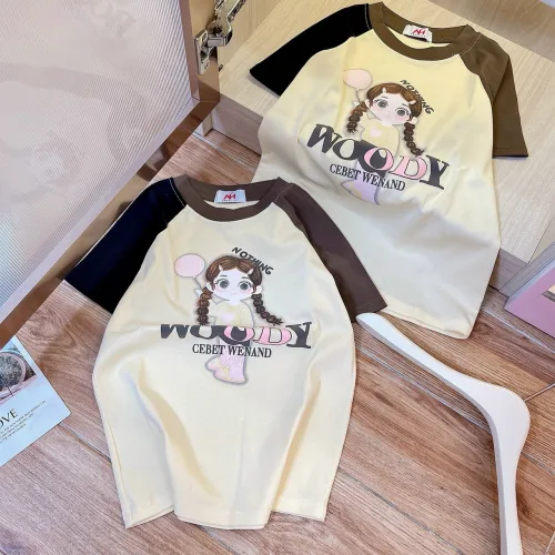 Áo thun nữ Baby Tee ôm body từ 35kg - 55kg in hình bé gái