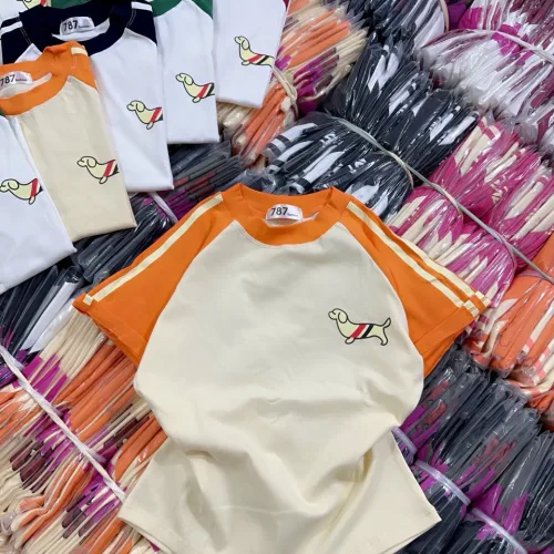 Áo thun nữ Baby Tee ôm body từ 35kg - 55kg in Hình Con Chó bên trái