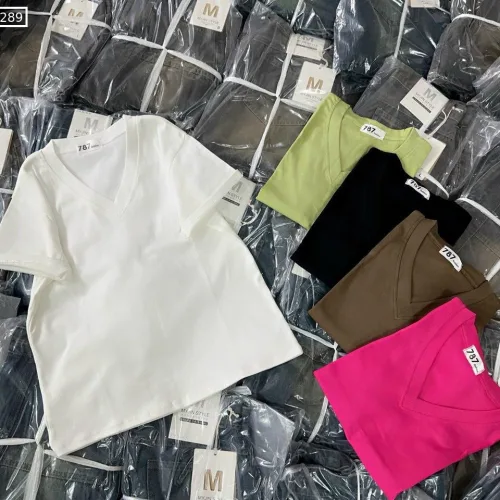 Áo thun nữ cổ tim trơn Baby Tee ôm body từ 35kg - 55kg