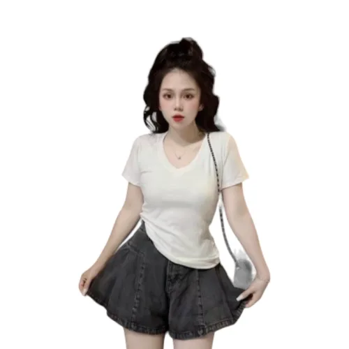 Áo thun nữ cổ tim trơn Baby Tee ôm body từ 35kg - 55kg