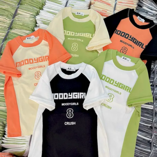Áo Thun Nữ Cổ Tròn Baby Tee In Chữ MoodyGirl Mạc AH787