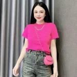Áo Thun Nữ Cổ Tròn Baby Tee In Dập Nổi Chữ ICE Mạc AH787