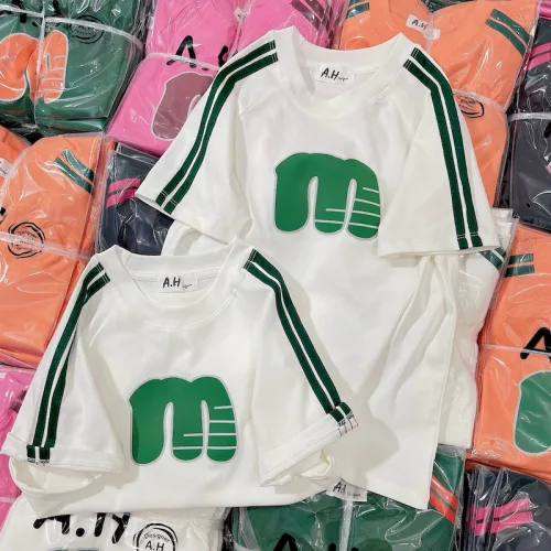 Áo Thun Nữ Cổ Tròn Baby Tee In Hình Trái Tim Mạc AH787