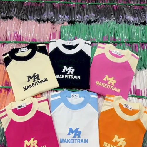 Áo Thun Nữ Cổ Tròn Baby Tee Tay Viền Sọc In Chữ Nổi MR AH787