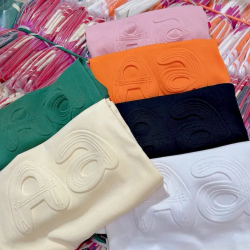 Áo Thun Nữ Cổ Tròn Baby Tee Tay Viền Sọc In Dập Nổi Chữ A Mạc AH787