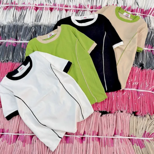 Áo Thun Nữ Cổ Tròn Baby Tee Trơn Viền Sọc Eo Mạc AH787